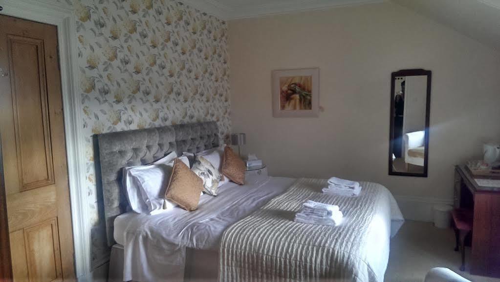 The Colintraive Hotel Luaran gambar